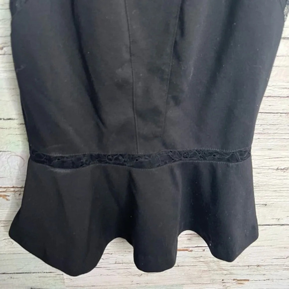 Guess black lace peplum top size xs - Picture 2 of 7